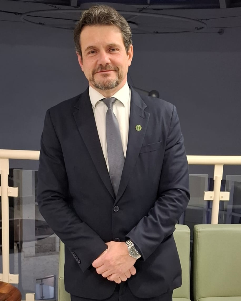 Dr. Eduardo Baptistella